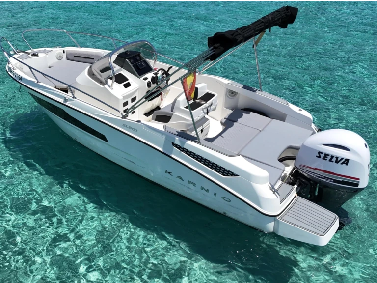 Louer Bateau à moteur avec ou sans skipper Karnic à Ibiza (Ville)