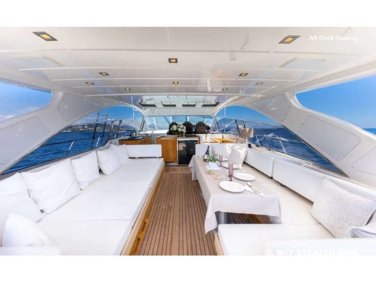 Location Yacht Overmarine S.p.a avec permis