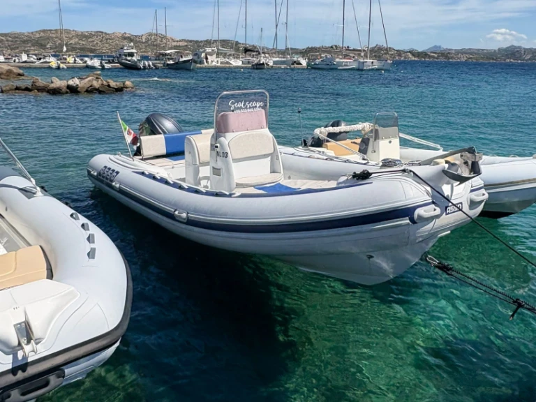 Asso asso 62 a louer à La Maddalena