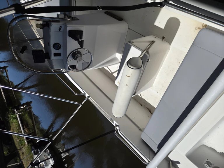 Location Bateau à moteur à France - Rascala FM16