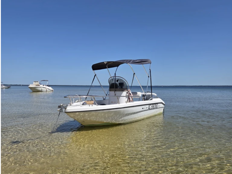 Louer Bateau à moteur avec ou sans skipper Rascala à France