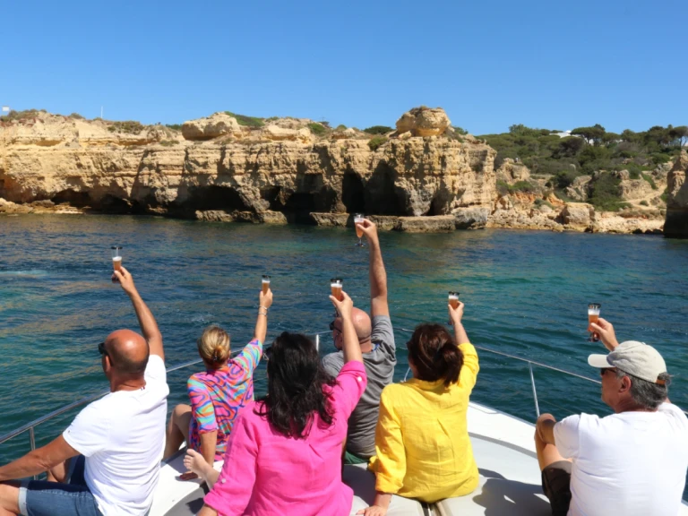 Louez un Pershing Pershing 43 HT à Albufeira