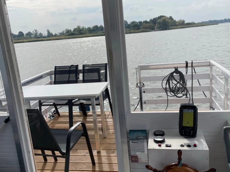 Louer Péniche avec ou sans skipper TS840 à Radewege