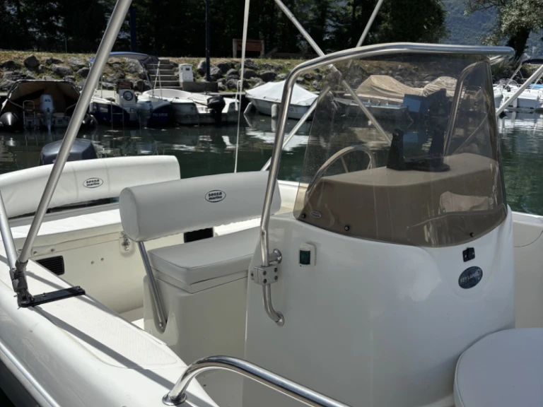 Location bateau Aix-les-Bains pas cher Key Largo 16