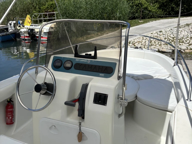 Location bateau Sessa Marine Key Largo 16 à Aix-les-Bains sur Samboat