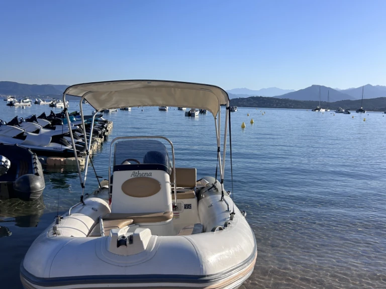Location bateau Pietrosella pas cher Medline 550