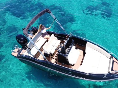 Bootverhuur Mykonos (Ville) goedkoop Nireus Ω53 Elegance 