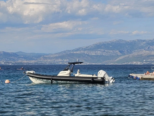 Location à Marina Zenta - Nuova Jolly Prince 30 sur SamBoat