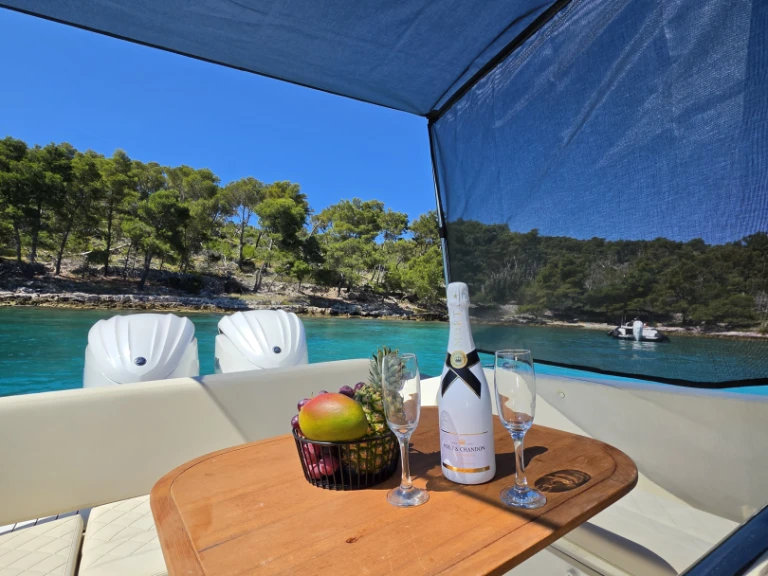 Location Semi-rigide à Marina Zenta - Nuova Jolly Prince 30