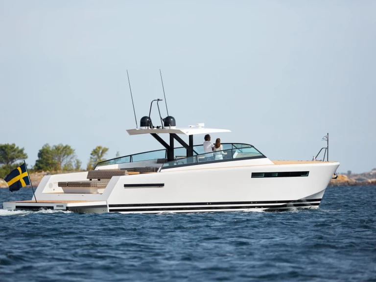 Yacht à louer à Juan-les-Pins au meilleur prix