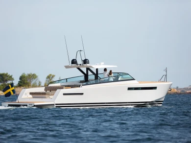 Yacht à louer à Juan-les-Pins au meilleur prix