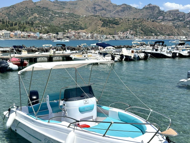 blumax 19 pro Blumax 19 Pro a louer à Taormina