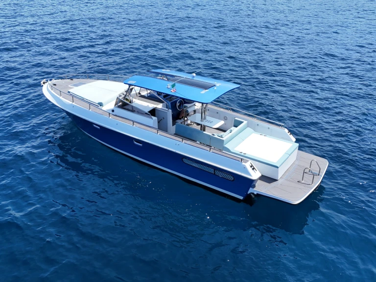 Zaniboni exalibur First 38 a louer à Castellammare di Stabia