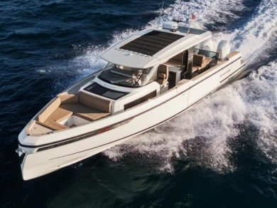 Motorboat to hire Ibiza (Ville) at the best price