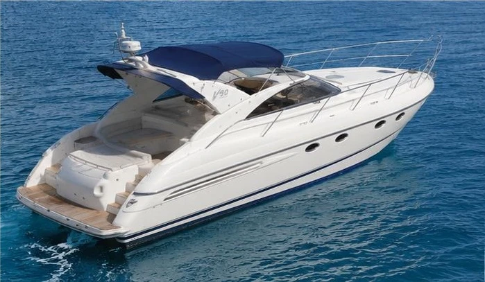 Louez un Princess Princess V50 à Cannes