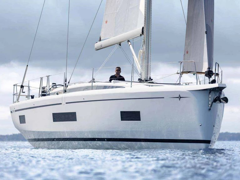 Bavaria Bavaria C46 a louer à Gouviá