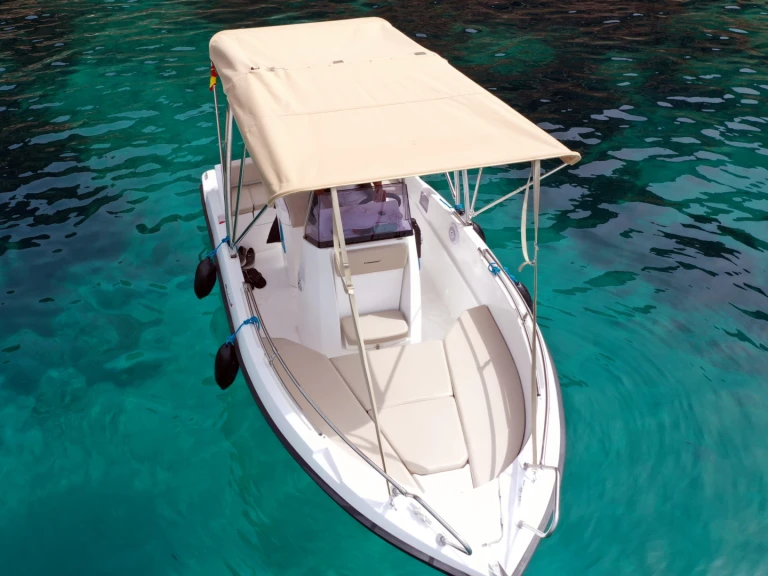 Location bateau Compass PRO à Port d'Andratx sur Samboat
