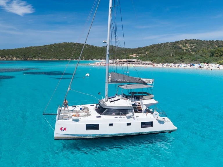 Catamaran à louer à Golfo Aranci au meilleur prix