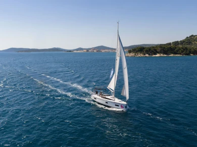 Bareboat Rental Sailboat Bavaria with a boat licence