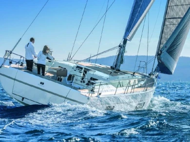 Louez un Bavaria Bavaria C45 à Pirovac