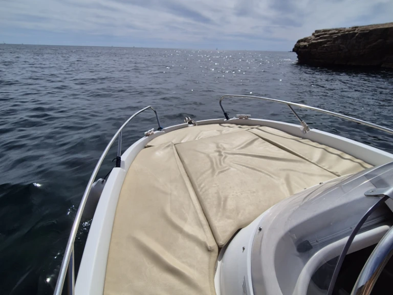 Bénéteau Flyer 5.5 SUNdeck a louer à Six-Fours-les-Plages