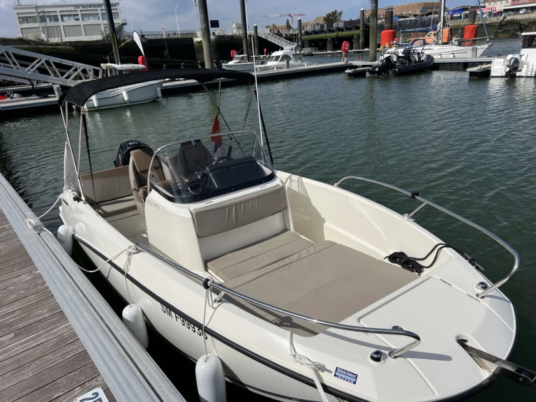 Quicksilver Activ 605 Open a louer à Ouistreham