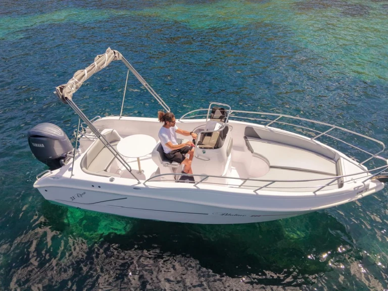 Location bateau Bluline Bluline 21 Ft Open à Espagne sur Samboat