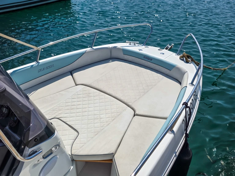 Location à Pula - Salpa Salpa Sunsix sur SamBoat