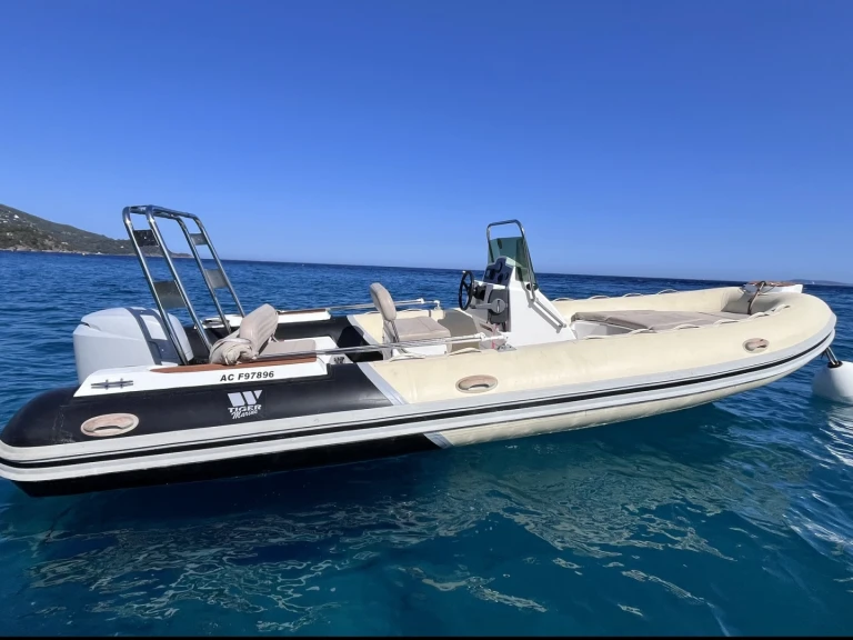 Louez un Tiger 620 pro Line  à Le Lavandou
