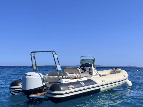 Location Semi-rigide à Le Lavandou - Tiger 620 pro Line 