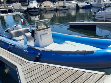 Semi-rigide à louer à Gruissan au meilleur prix