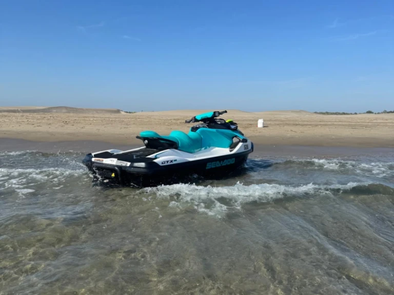 Jet ski à louer à Le Grau-du-Roi au meilleur prix