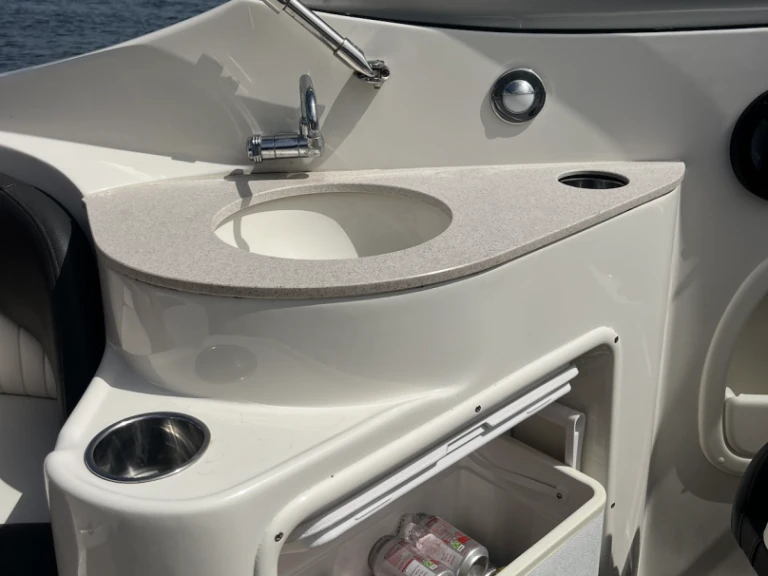 Location bateau Poole pas cher 250LR