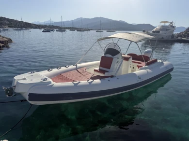 Fanale marine  FANALE 700 FALCHETTU te huur van particulier of professional in Porto Pollo