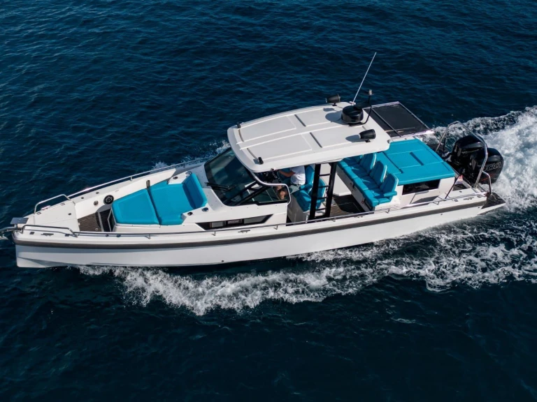 Location bateau Bol pas cher Axopar 37 Sun-Top