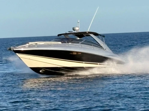 Sunseeker Superhawk 43 a louer à Cannes