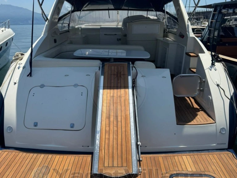 Louer Bateau à moteur avec ou sans skipper Airon à Théoule-sur-Mer