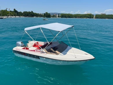 Motorboat rental in Annecy - BATEAU SANS PERMIS