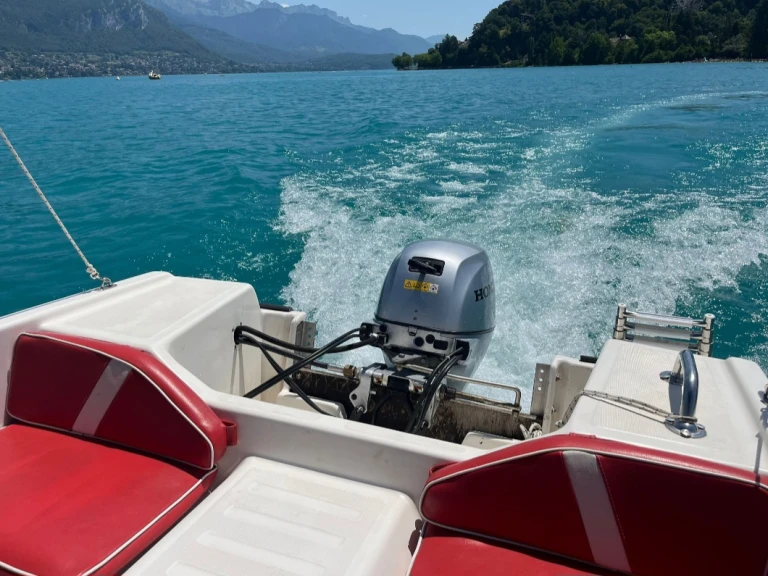 Location bateau Annecy pas cher PERMIS