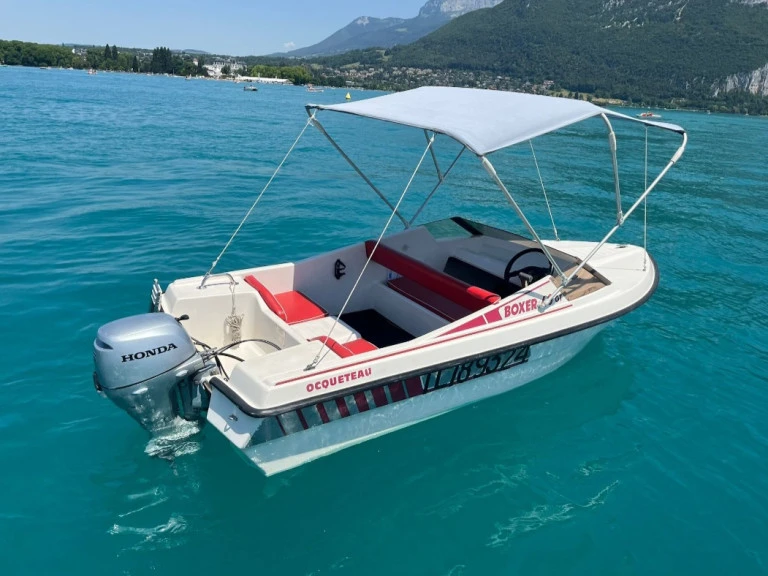 Location à Annecy - BATEAU SANS PERMIS sur SamBoat