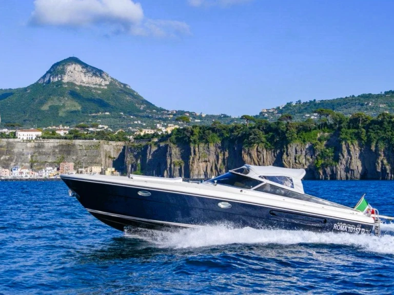 Louez un Itama Itama 40 à Capri