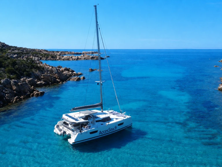 Location bateau Propriano pas cher Astrea 42