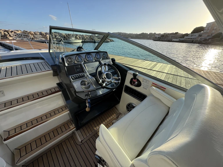 Bateau à moteur à louer à Nice au meilleur prix