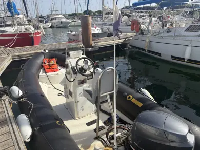 Location bateau Zodiac Pro 500 à Le Cap d'Agde sur Samboat