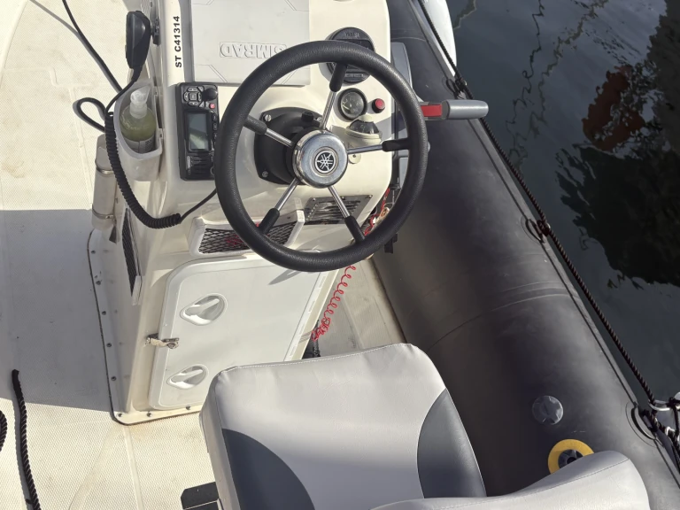Location Semi-rigide Zodiac avec permis