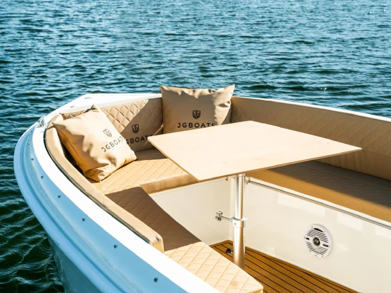 Louer Bateau à moteur avec ou sans skipper boats poland à La Savina