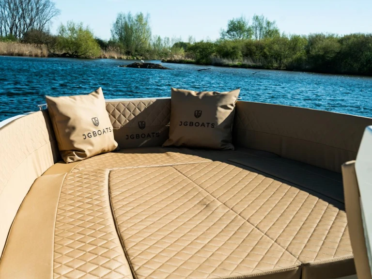 Bateau à moteur à louer à La Savina au meilleur prix