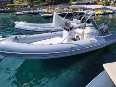 Louez un op marine 19 à Sorrento