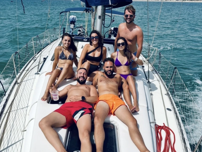 Location à El Puerto de Santa María - Jeanneau Sun Odyssey 42i sur SamBoat