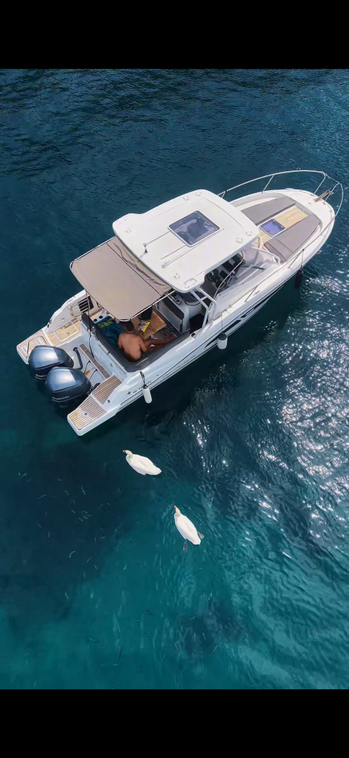 Bateau à moteur à louer à Mandelieu-la-Napoule au meilleur prix
